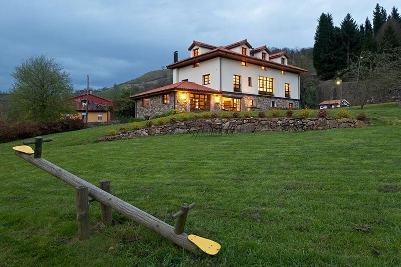 Hotel Rural Casa De La Veiga Sama Exterior foto